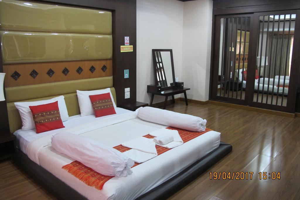 Ayutthaya Thenee Hotel 외부 사진